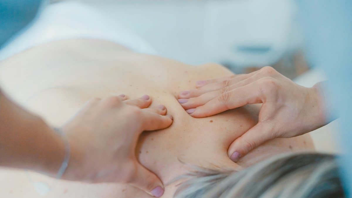 워싱턴주 마사지 업소 45곳, '집중 단속 하루 만에' 무더기 폐쇄… "안전 불감증 심각"