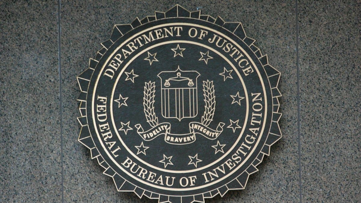 이민 심사 ‘사실상 중단’... 트럼프 행정부, FBI 신원조회 대폭 강화에 '발칵'
